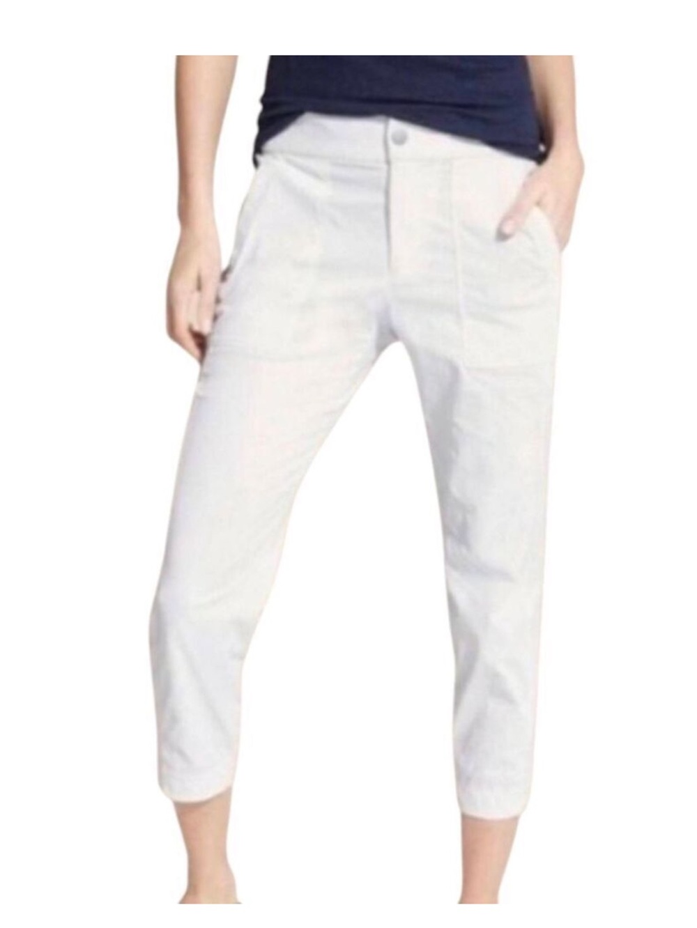 Athleta White  Trekkie crop